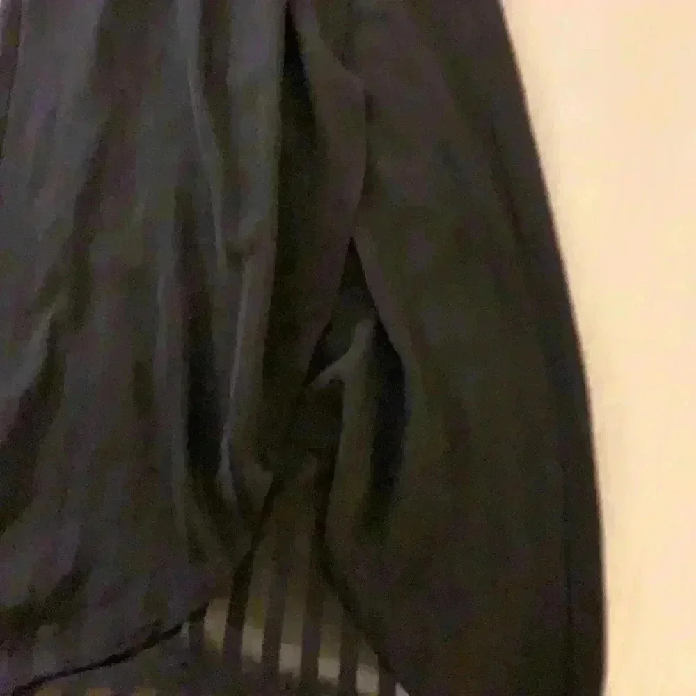 Lulus - Picture 5 of 7